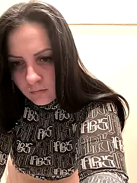 Snapshot of kinguscicus chatting on 02/11/25, 09:46 kinguscicus online show from 02/11/25, 09:46