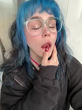 MaddisonHaas online show from 04/18/26, 01:37