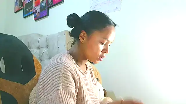 Samary thomas online show from 09/27/25, 01:10