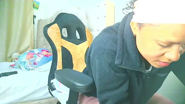 Samary thomas online show from 10/25/25, 01:46