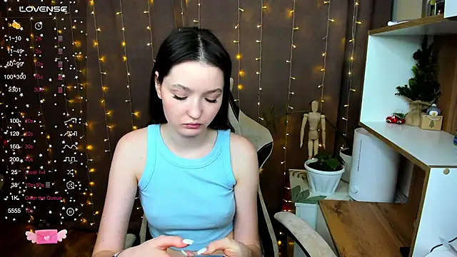 Fairyy Moon online show from 01/07/25, 11:37