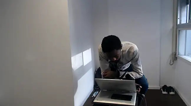 Snapshot of Mastertopdome chatting on 02/08/25, 09:04 Mastertopdome online show from 02/08/25, 09:04