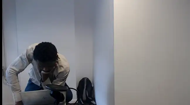 Snapshot of Mastertopdome chatting on 02/10/25, 08:31 Mastertopdome online show from 02/10/25, 08:31