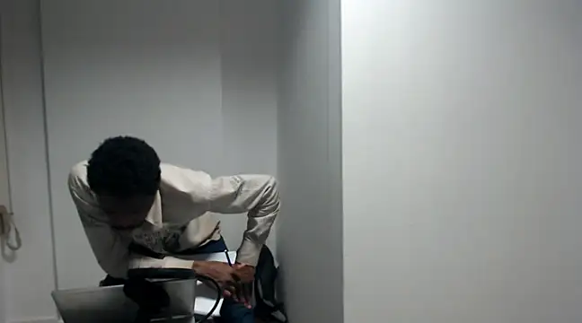 Snapshot of Mastertopdome chatting on 02/11/25, 12:17 Mastertopdome online show from 02/11/25, 12:17