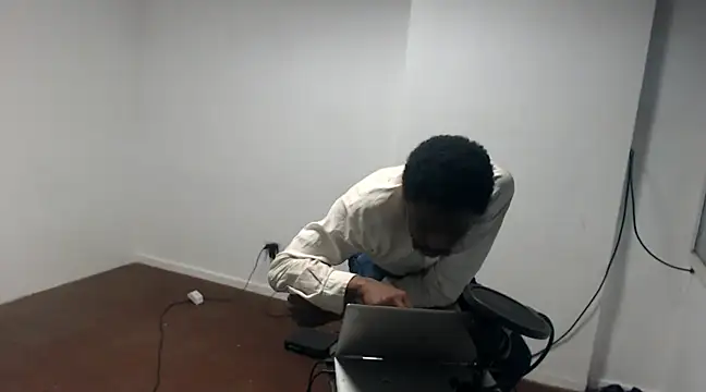 Snapshot of Mastertopdome chatting on 02/15/25, 11:03 Mastertopdome online show from 02/15/25, 11:03