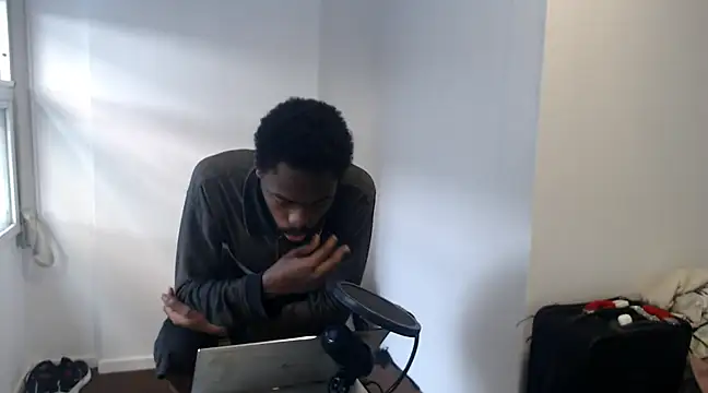 Snapshot of Mastertopdome chatting on 02/27/25, 07:37 Mastertopdome online show from 02/27/25, 07:37