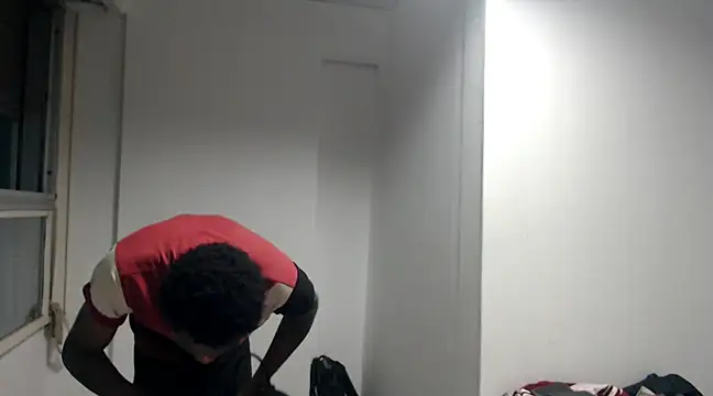 Snapshot of Mastertopdome chatting on 03/08/25, 12:44 Mastertopdome online show from 03/08/25, 12:44