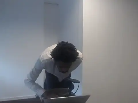 Snapshot of Mastertopdome chatting on 09/11/25, 02:17 Mastertopdome online show from 09/11/25, 02:17