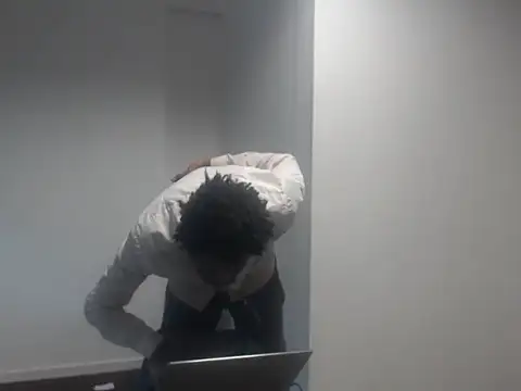 Snapshot of Mastertopdome chatting on 09/13/25, 09:25 Mastertopdome online show from 09/13/25, 09:25