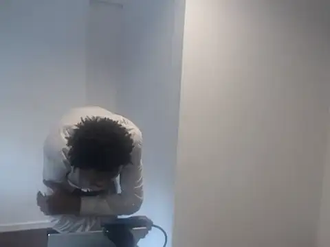 Snapshot of Mastertopdome chatting on 10/02/25, 12:34 Mastertopdome online show from 10/02/25, 12:34