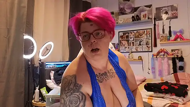 Snapshot of SunshineLexi chatting on 03/15/25, 07:38 SunshineLexi online show from 03/15/25, 07:38