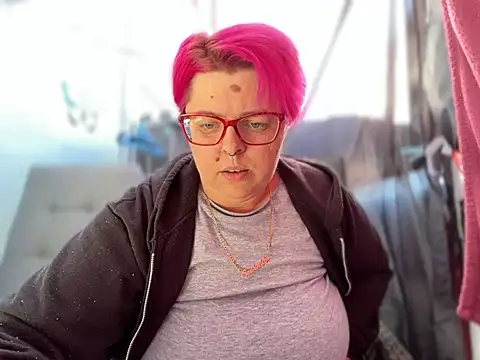 Snapshot of SunshineLexi chatting on 03/18/25, 01:31 SunshineLexi online show from 03/18/25, 01:31