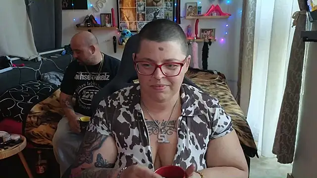 Snapshot of SunshineLexi chatting on 09/29/25, 05:45 SunshineLexi online show from 09/29/25, 05:45