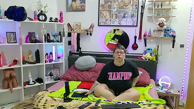 Snapshot of SunshineLexi chatting on 01/09/26, 07:11 SunshineLexi online show from 01/09/26, 07:11