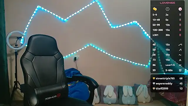 Snapshot of Daria_Spring chatting on 12/16/24, 10:45 Daria Spring online show from 12/16/24, 10:45