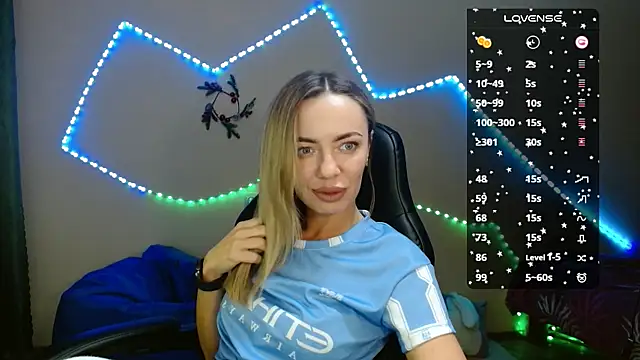 Snapshot of Daria_Spring chatting on 02/11/25, 07:05 Daria Spring online show from 02/11/25, 07:05