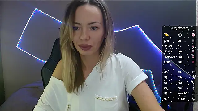 Snapshot of Daria_Spring chatting on 03/19/25, 04:55 Daria Spring online show from 03/19/25, 04:55