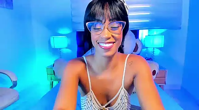 Snapshot of IsabelaRoss chatting on 01/31/25, 05:53 IsabelaRoss online show from 01/31/25, 05:53