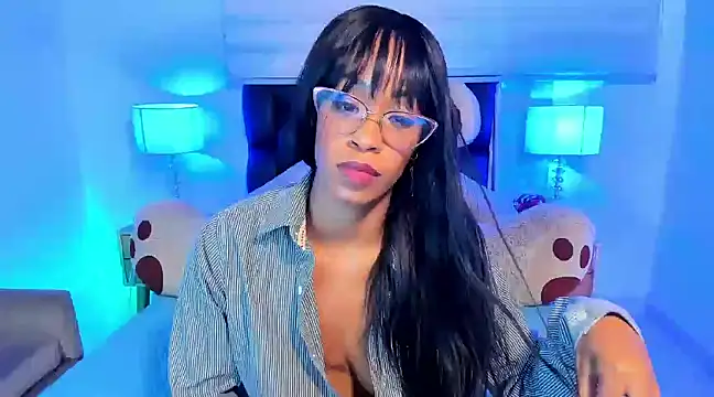 Snapshot of IsabelaRoss chatting on 03/04/25, 11:32 IsabelaRoss online show from 03/04/25, 11:32