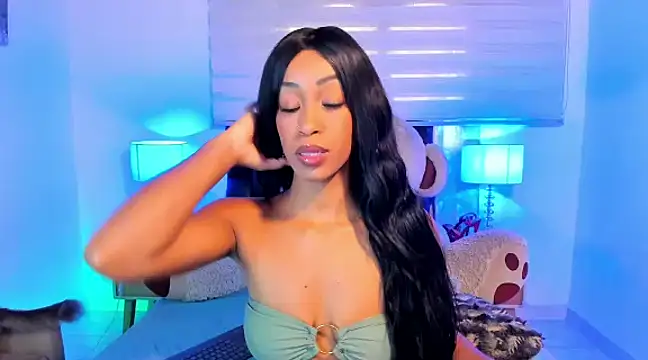 Snapshot of IsabelaRoss chatting on 03/21/25, 06:40 IsabelaRoss online show from 03/21/25, 06:40