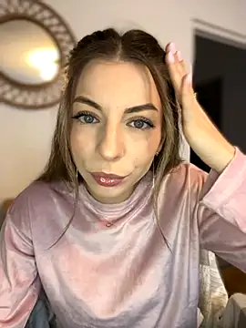 Mia Ethan online show from 11/07/25, 10:48