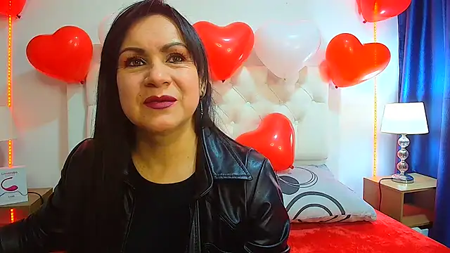 jescaoporto4 online show from 02/12/25, 02:32