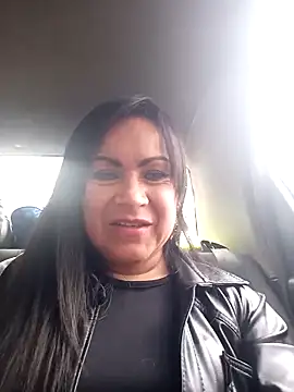 jescaoporto4 online show from 02/21/25, 03:21