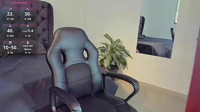  maria foxx  online show from 10/20/25, 07:03