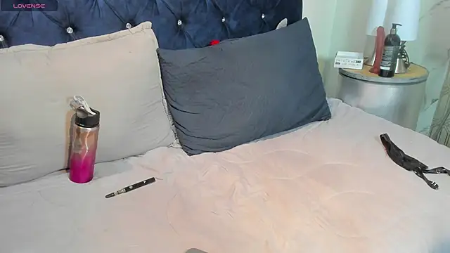  maria foxx  online show from 04/16/26, 09:39