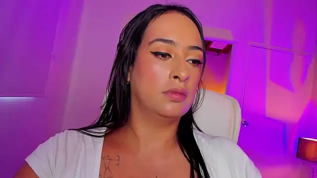 DaniRousse online show from 12/18/24, 08:36