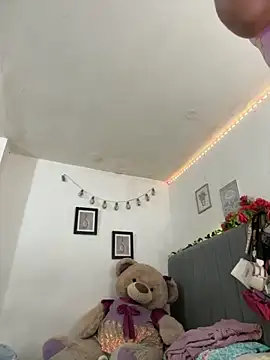 salomegalesoxxx online show from 11/13/25, 01:59