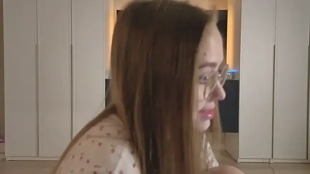 endlesssoffi online show from 11/20/25, 06:40