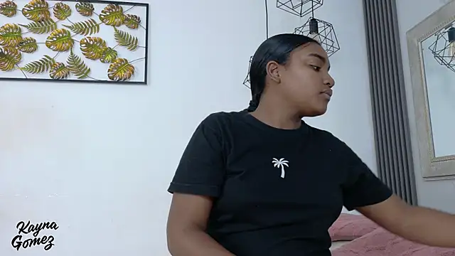 kayna gomez online show from 12/22/25, 07:00