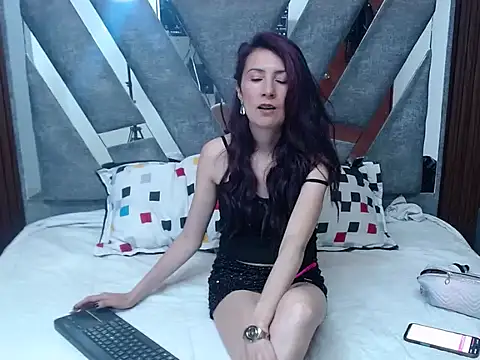 saray hot202cl online show from 04/12/26, 01:10