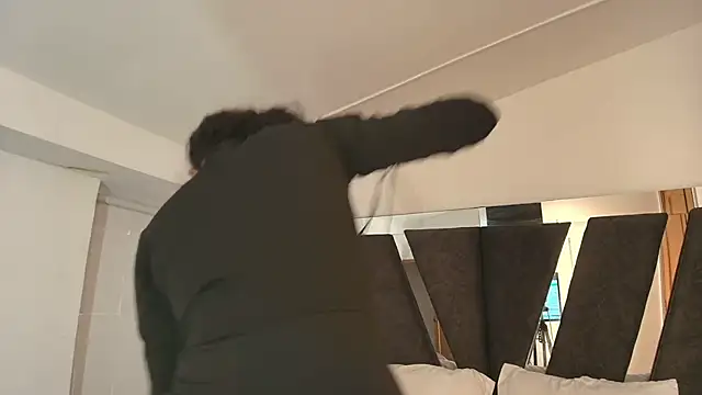 Milkdulce1 online show from 11/06/25, 01:56