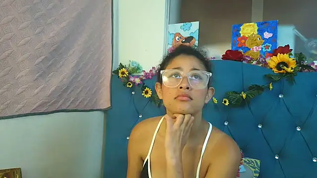 Milkdulce1 online show from 04/20/26, 01:36