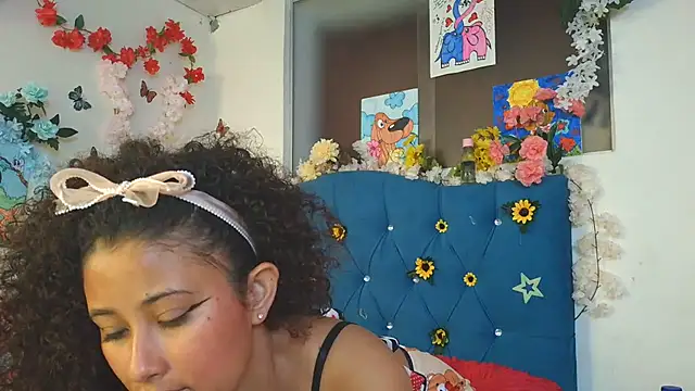Milkdulce1 online show from 07/14/26, 01:39