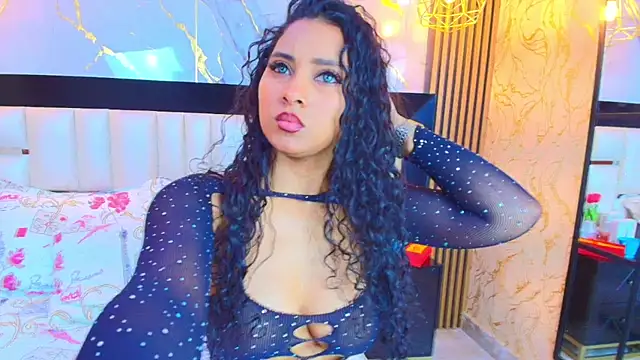 SofiaLaurents online show from 09/18/25, 01:13