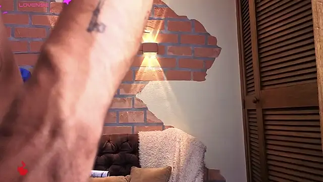 Dylanstonne online show from 12/03/25, 08:51