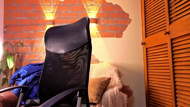 Dylanstonne online show from 01/12/26, 02:28