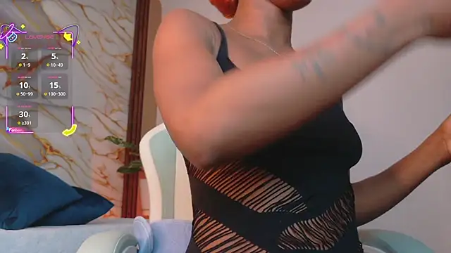 Snapshot of ahvi_ebony chatting on 04/27/26, 12:47 ahvi ebony online show from 04/27/26, 12:47
