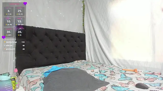 emi henao online show from 02/21/25, 08:05