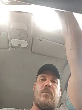 WadedGuzzling online show from 08/07/26, 12:18