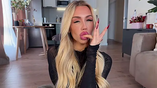 creambaby1 online show from 04/11/26, 06:51