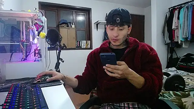 esjrobles online show from 01/25/25, 05:40