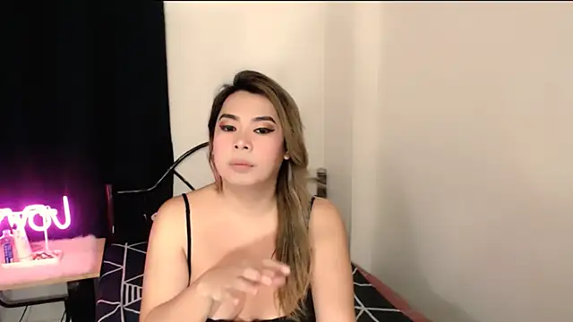 Nathalie Heartxoxo69 online show from 02/09/26, 09:52