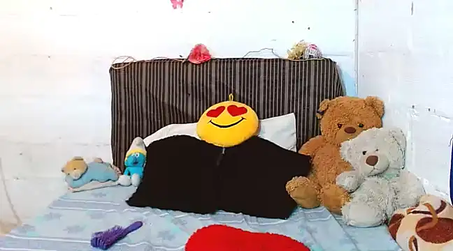 Snapshot of kendall-storm chatting on 01/26/25, 10:24 kendall-storm online show from 01/26/25, 10:24