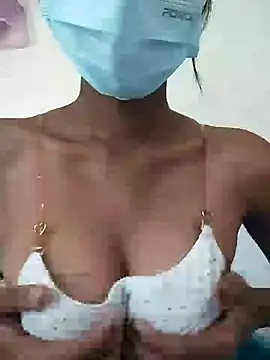 Chamari075 online show from 02/11/25, 04:22