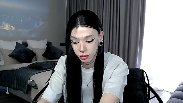 Dasha M online show from 02/25/26, 10:03