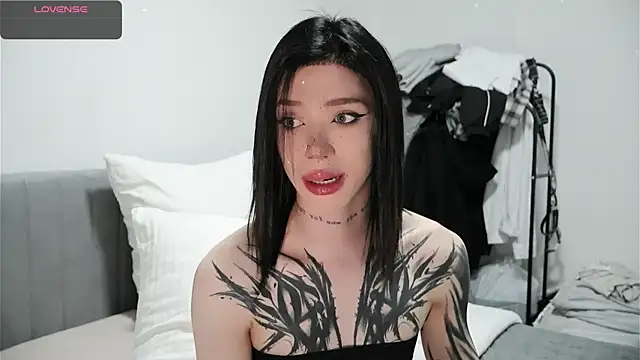 Snapshot of Dasha_M chatting on 07/12/26, 06:54 Dasha M online show from 07/12/26, 06:54